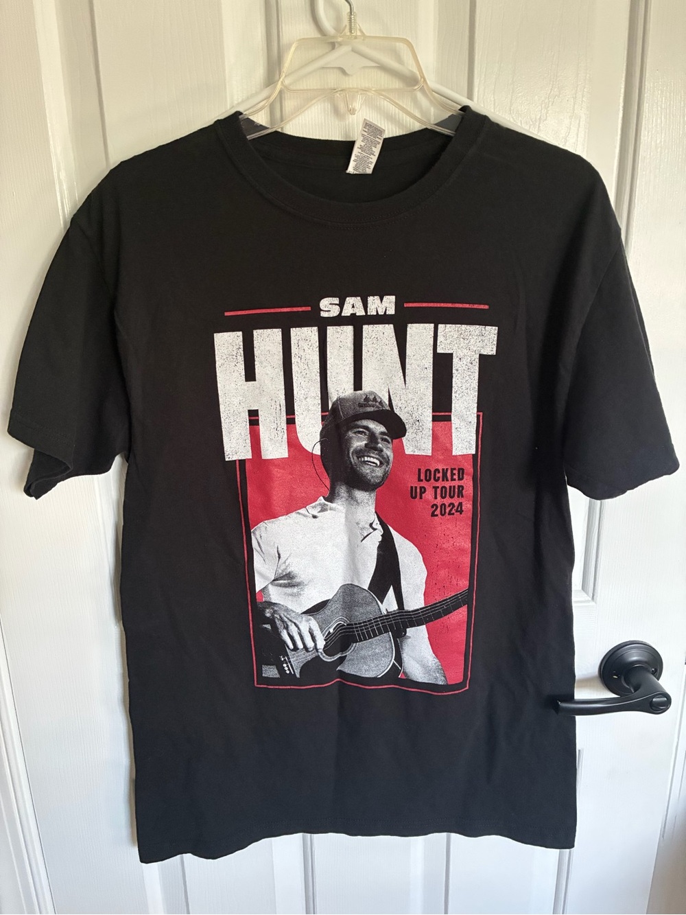 Sam Hunt Black & Red Tour Graphic Tee Medium